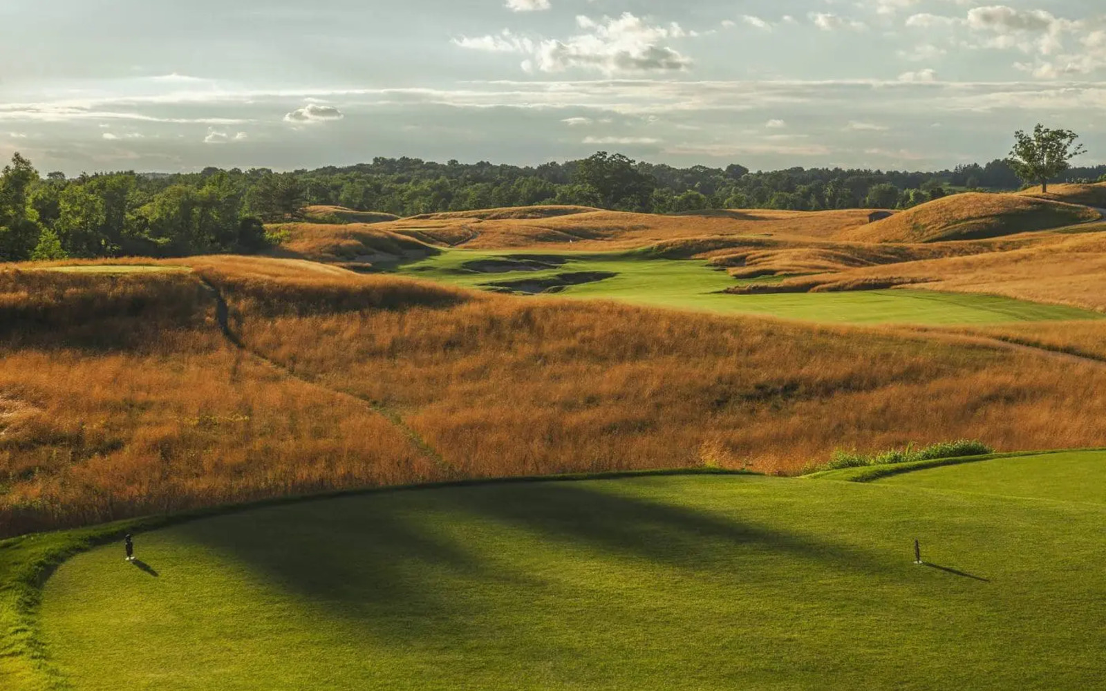 Erin Hills First-Timer Guide: Walking Reality, Caddie Math, and the No-Hero Script